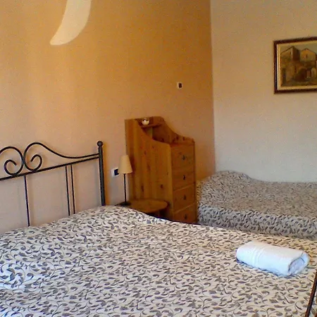 Отель La Mezzaluna